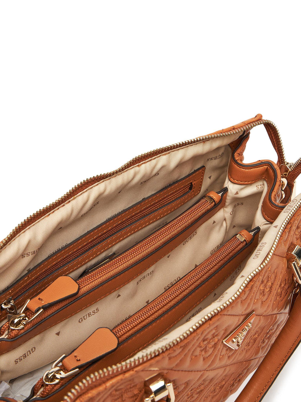 HWQL9658060/CAR GUESS