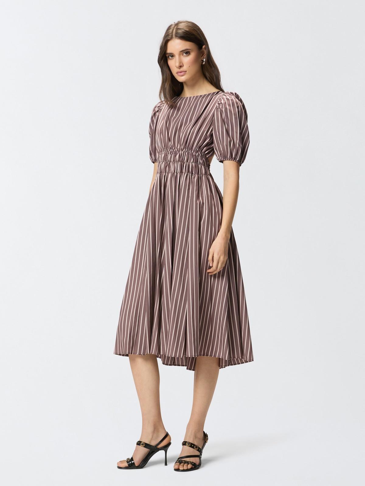 106670 A33Q/LN1 PINKO