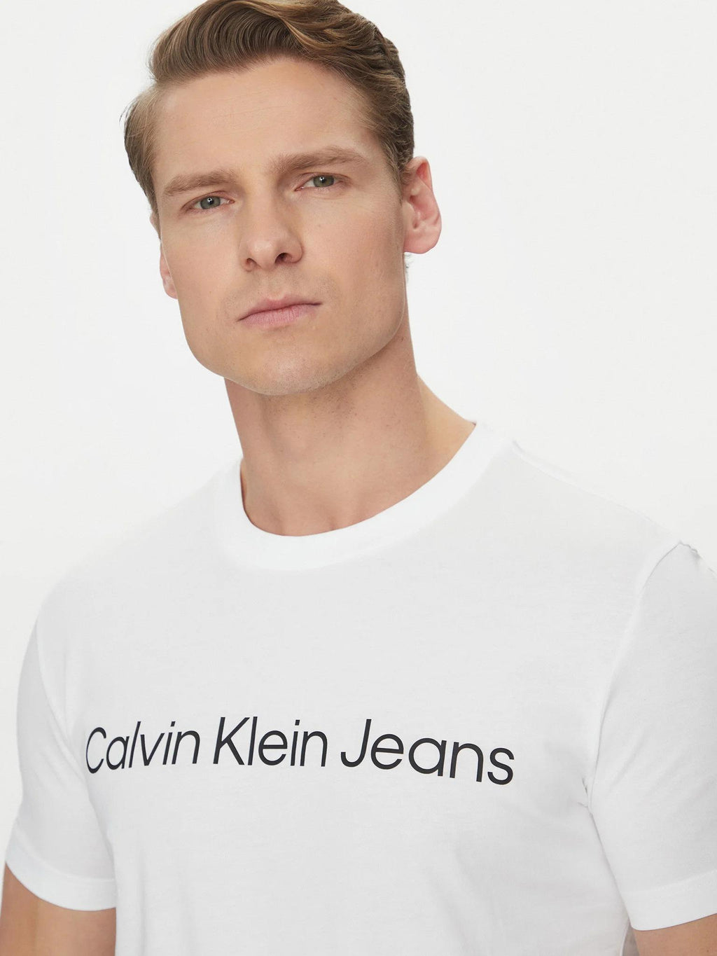 CORE INSTITUTIONAL LOGO SLIM TEE J30J322552/YAF CALVIN KLEIN JEANS