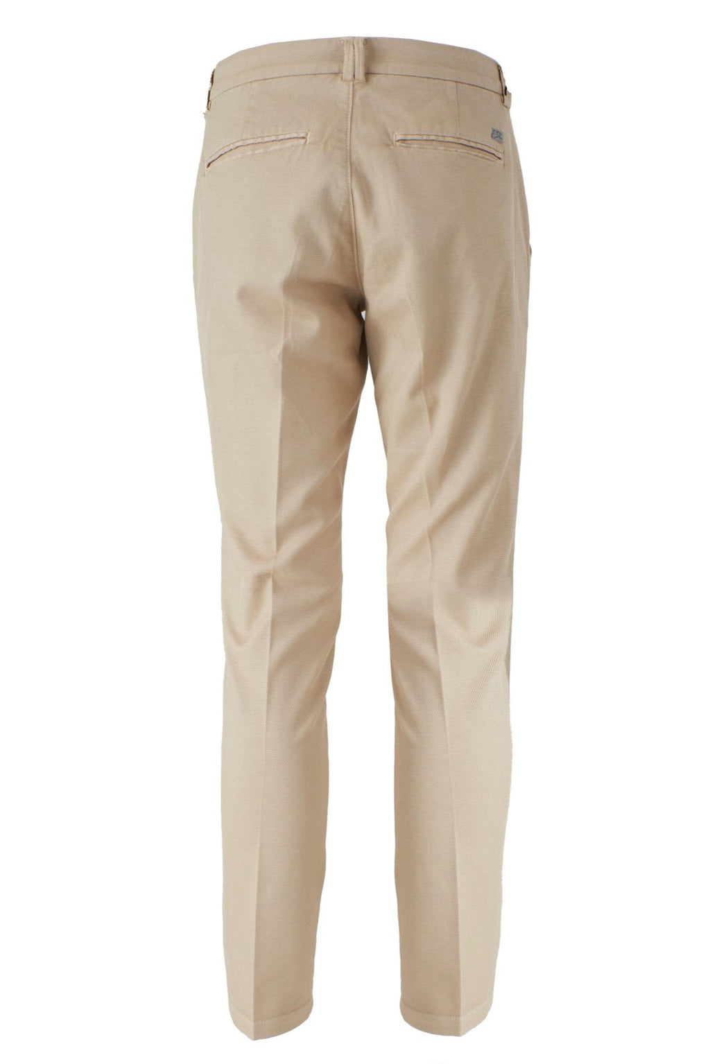 P630 PG00/0222 YES ZEE