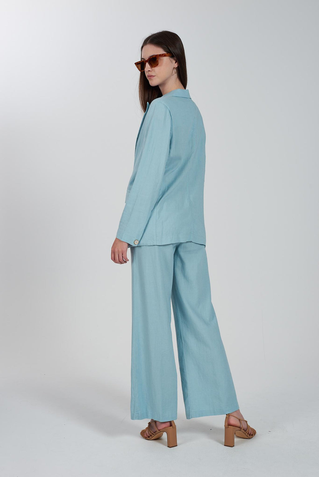 P347 V600/0718 YES ZEE