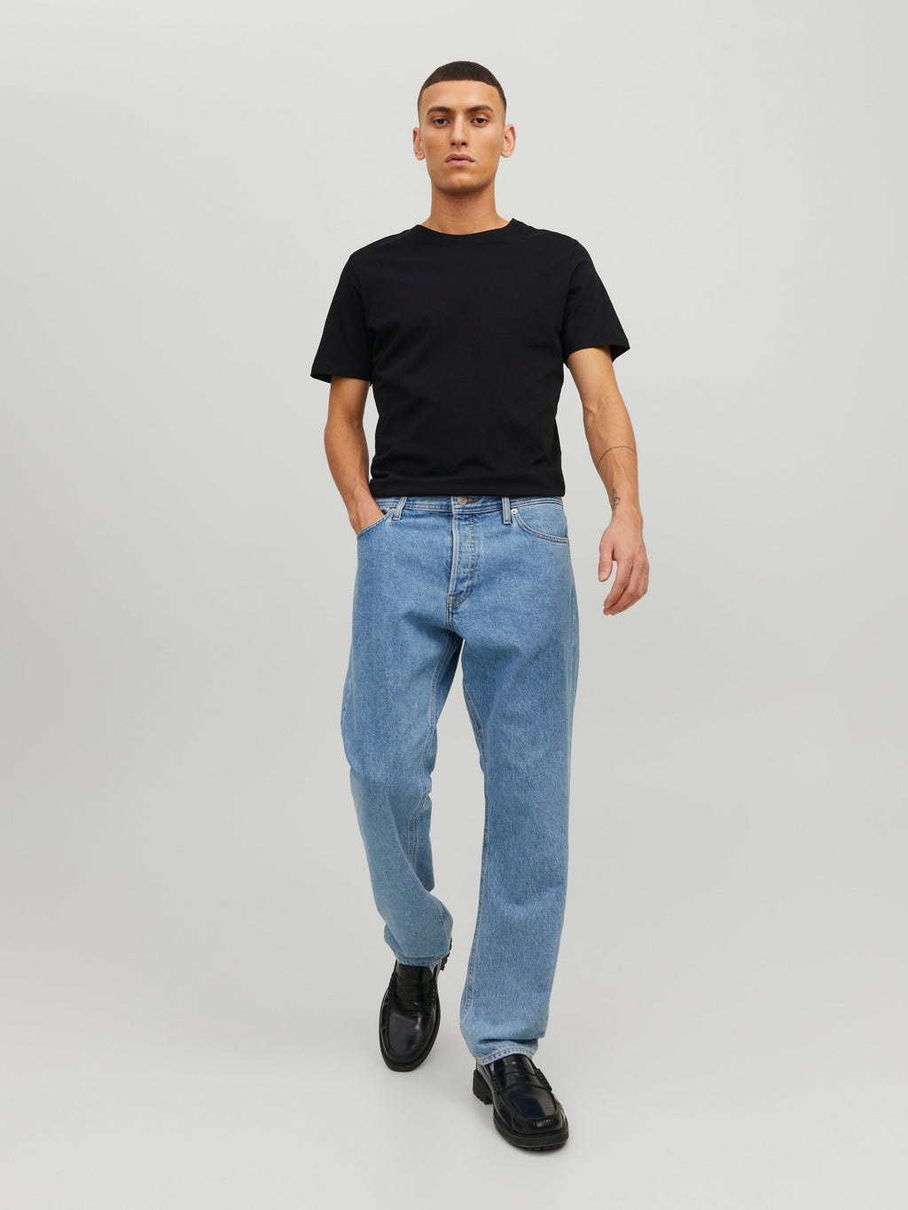 12156101/Black JACK AND JONES
