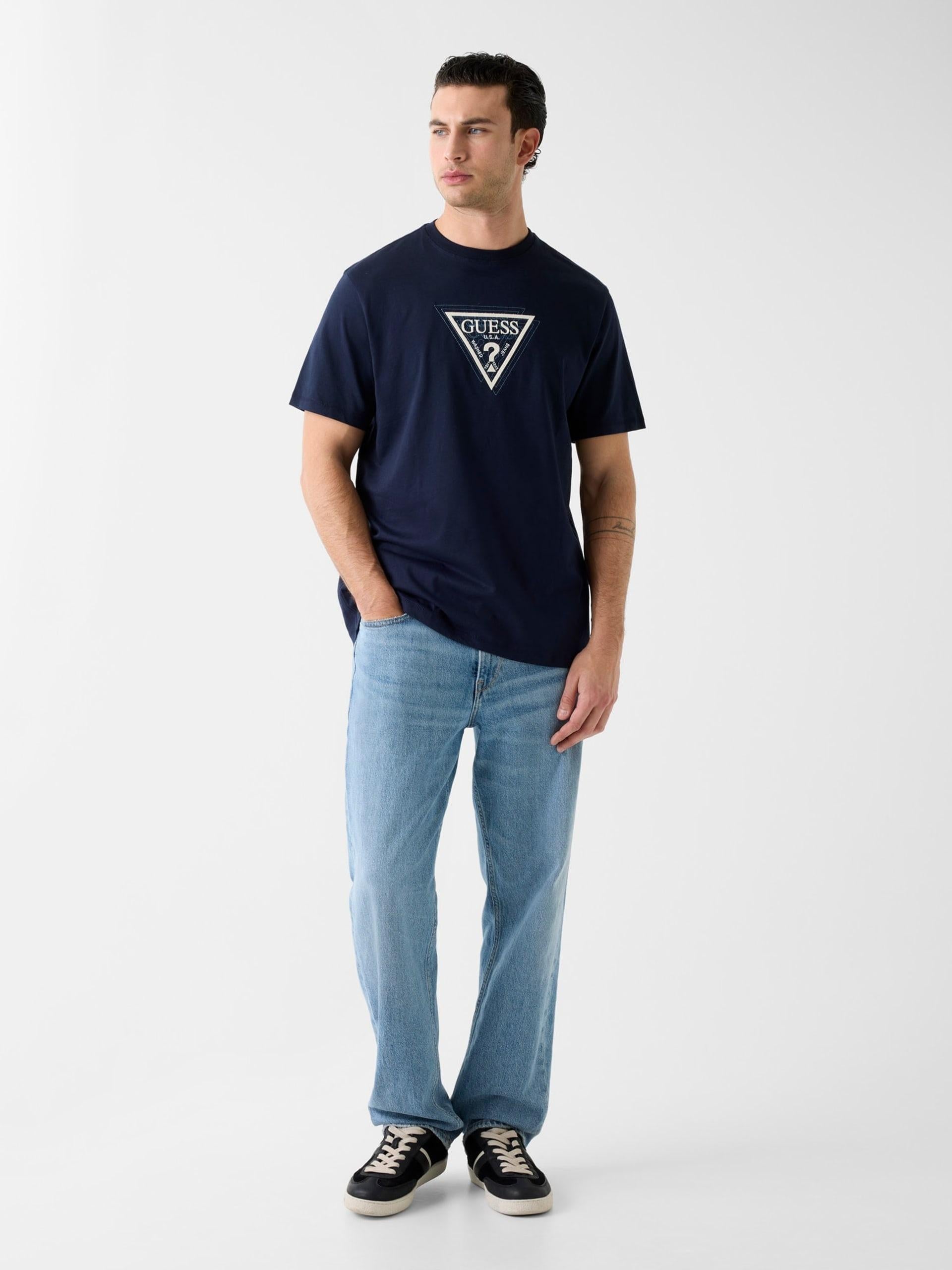 M6RI23K8FQ4/G7V2 GUESS