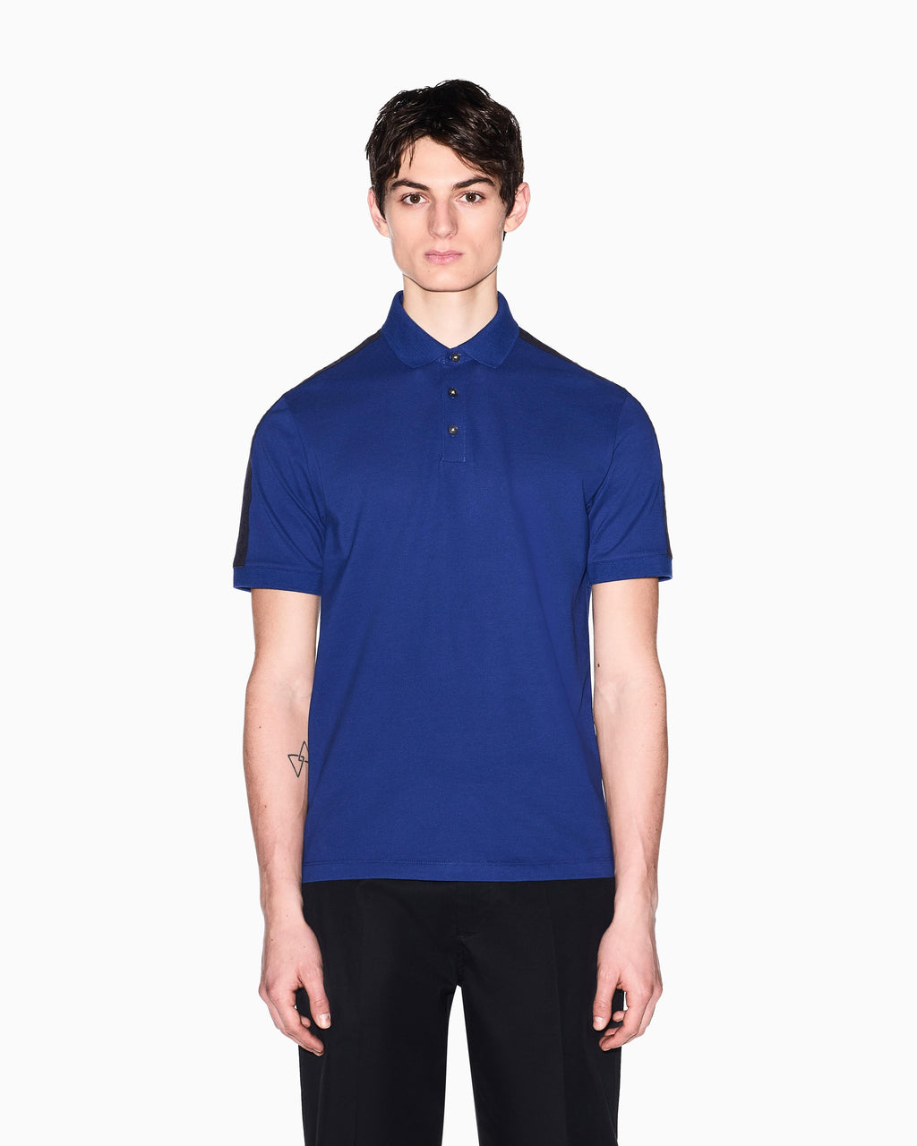 XM001290 AF10366/UB131 ARMANI EXCHANGE