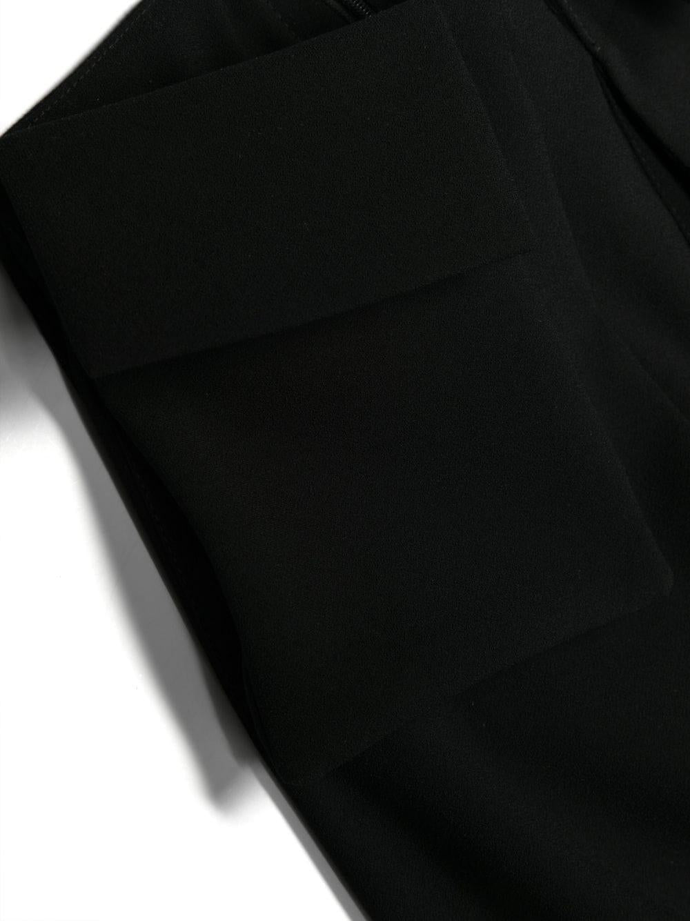 PANTALONE CROPPED CON TASCHE E CHARM GA85 NERO 