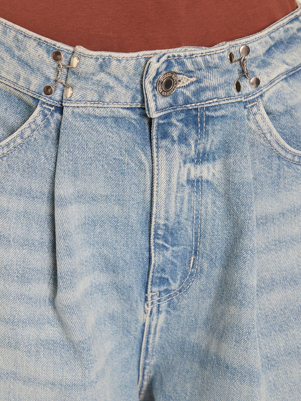 W5BA3TD0742/WNM1 GUESS