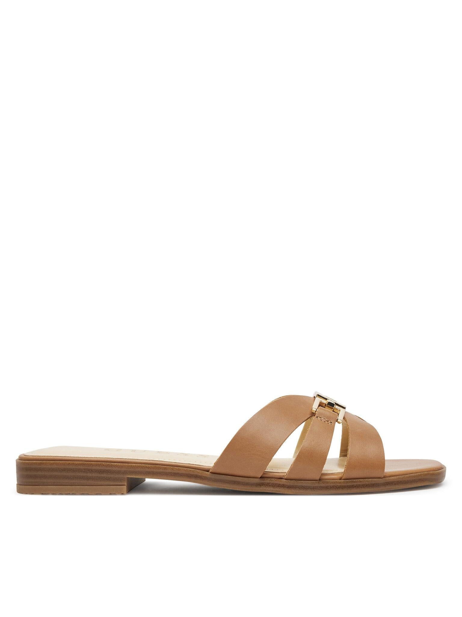 FLJRLLLEA19/TAN GUESS