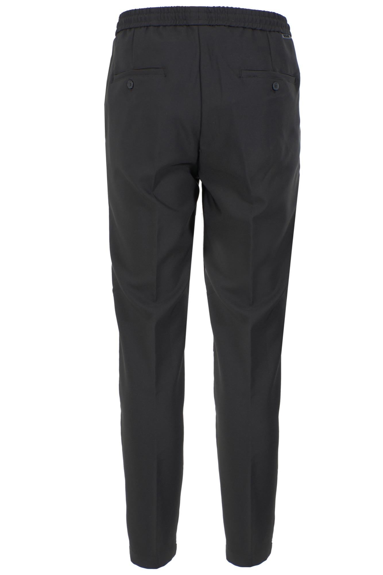 P690 A600/0801 YES ZEE