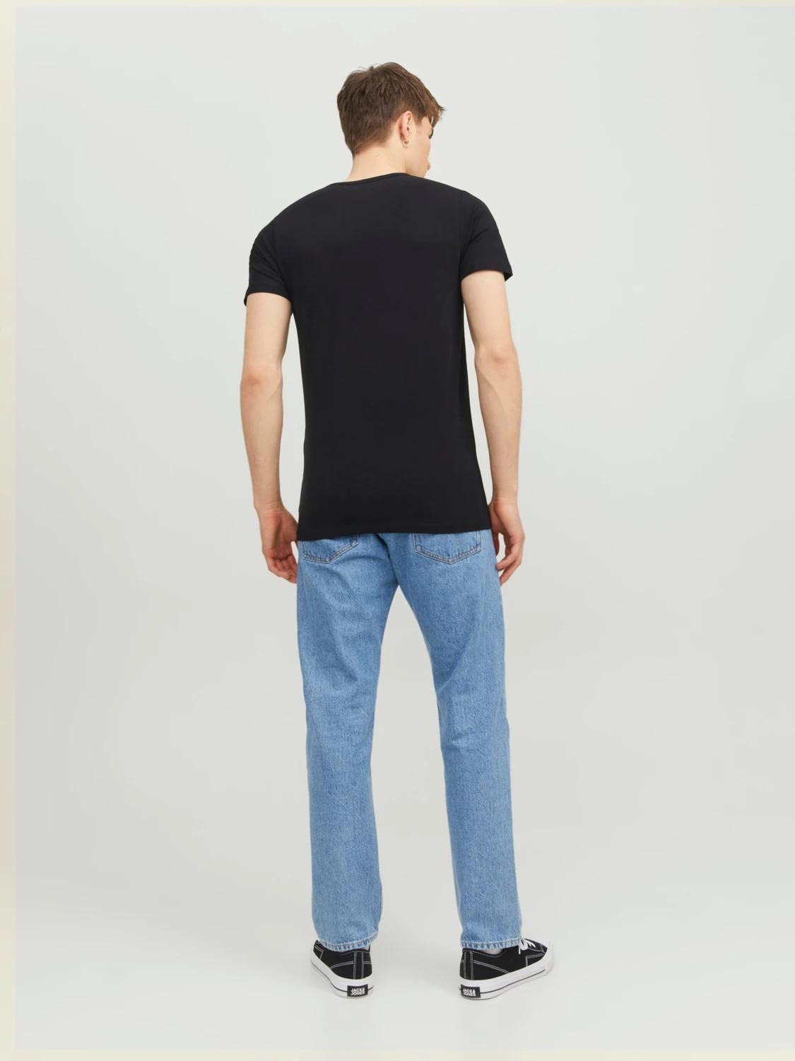 12058529/BLACK JACK AND JONES