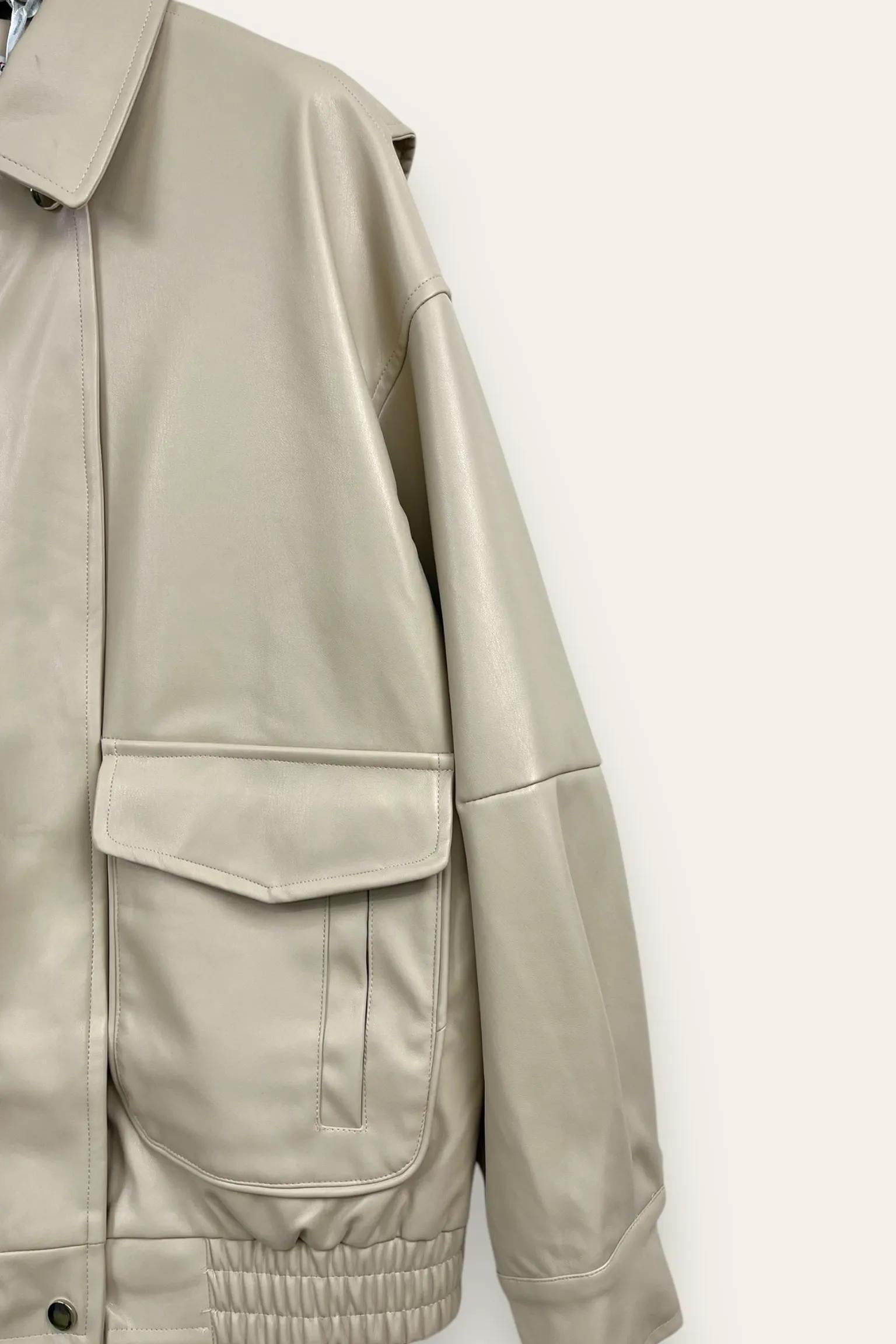 VO-11399/Beige LOVEme