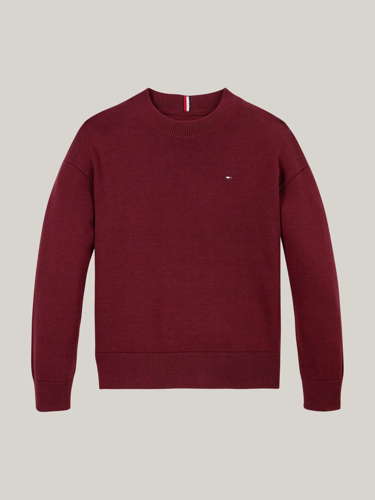 ESSENTIAL  SWEATER 
