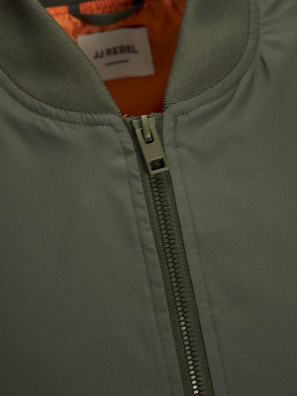 12271301/Beetle JJ REBEL