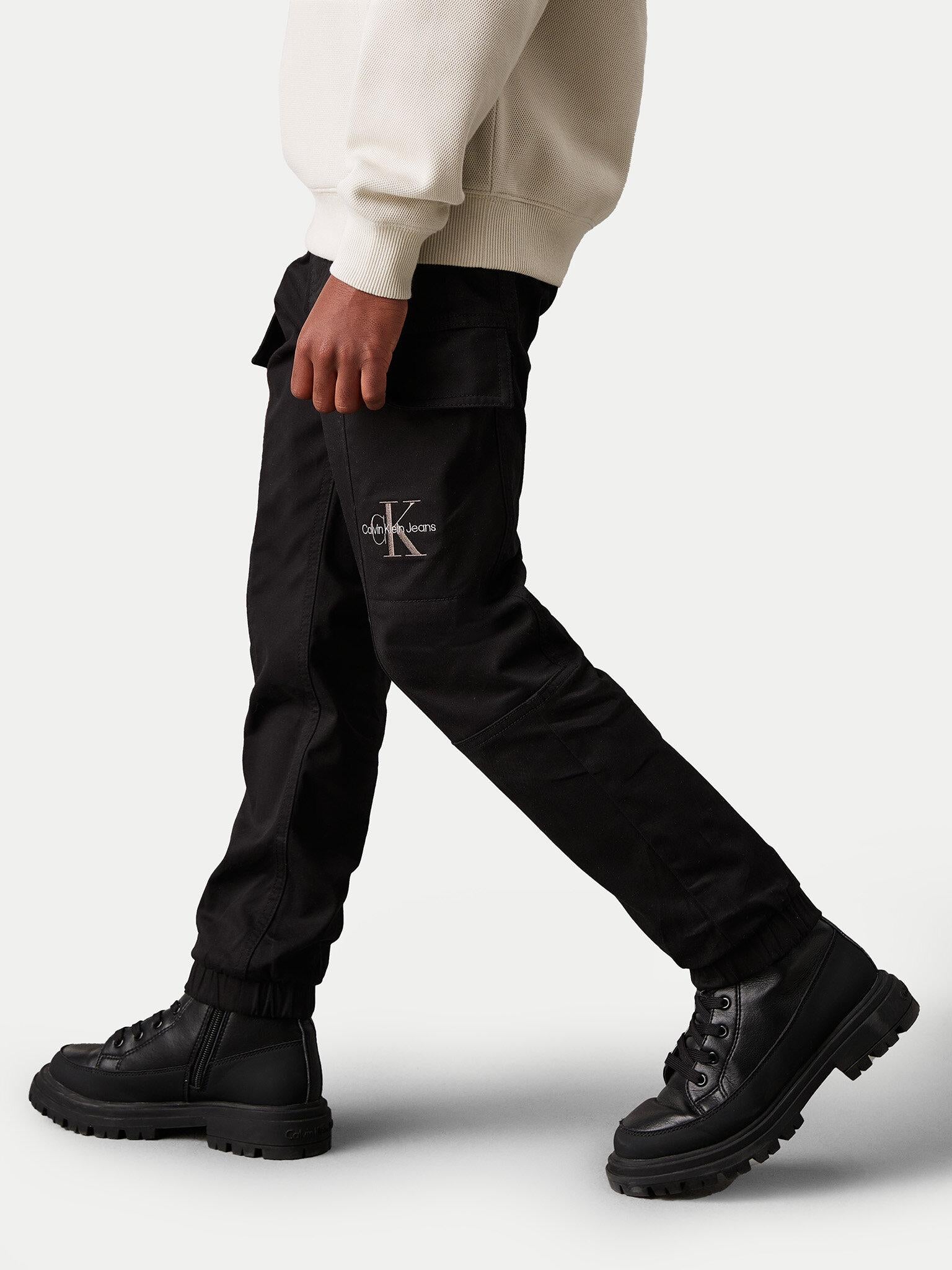 IB0IB02270J/BEH CALVIN KLEIN