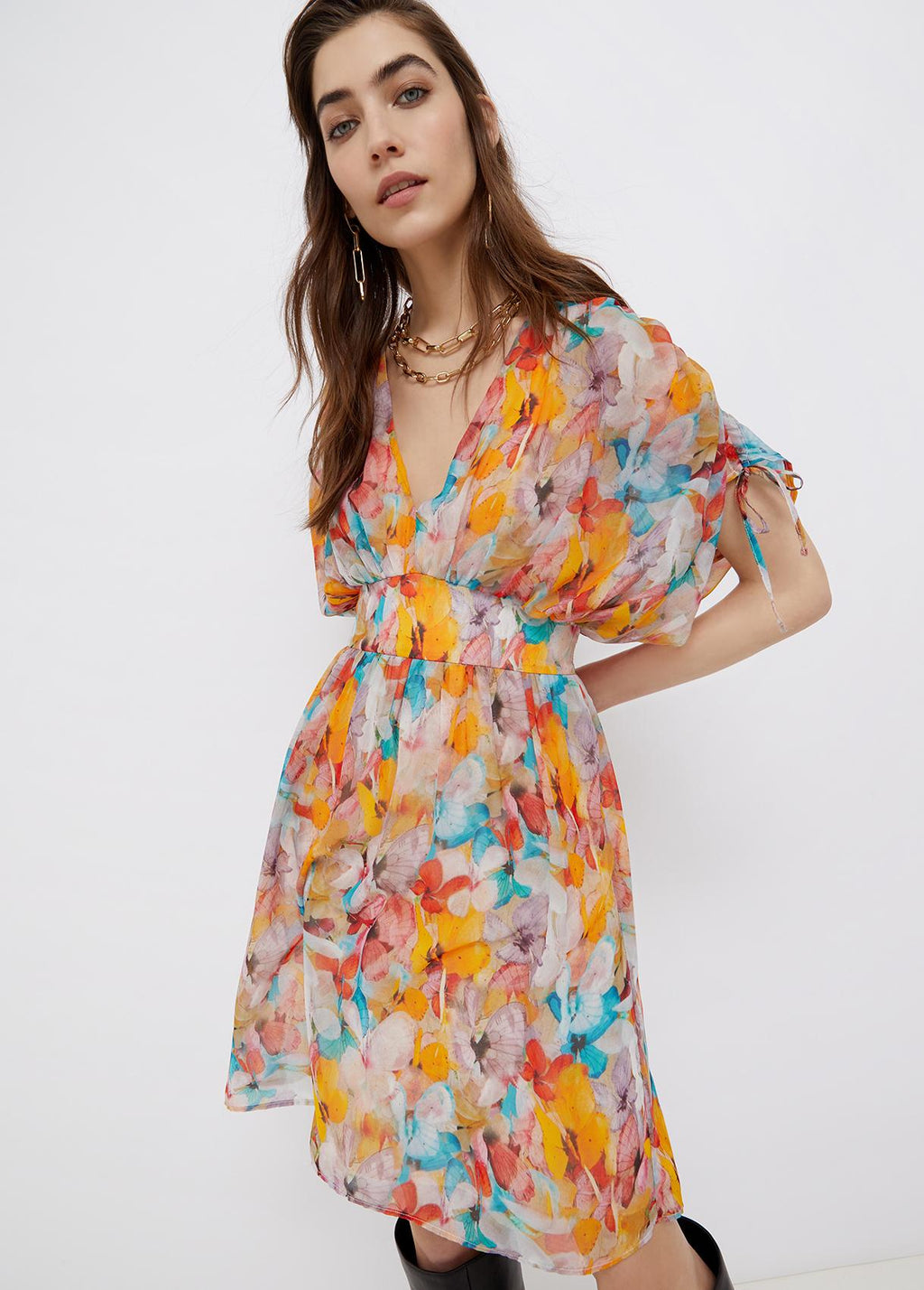 DRESS 