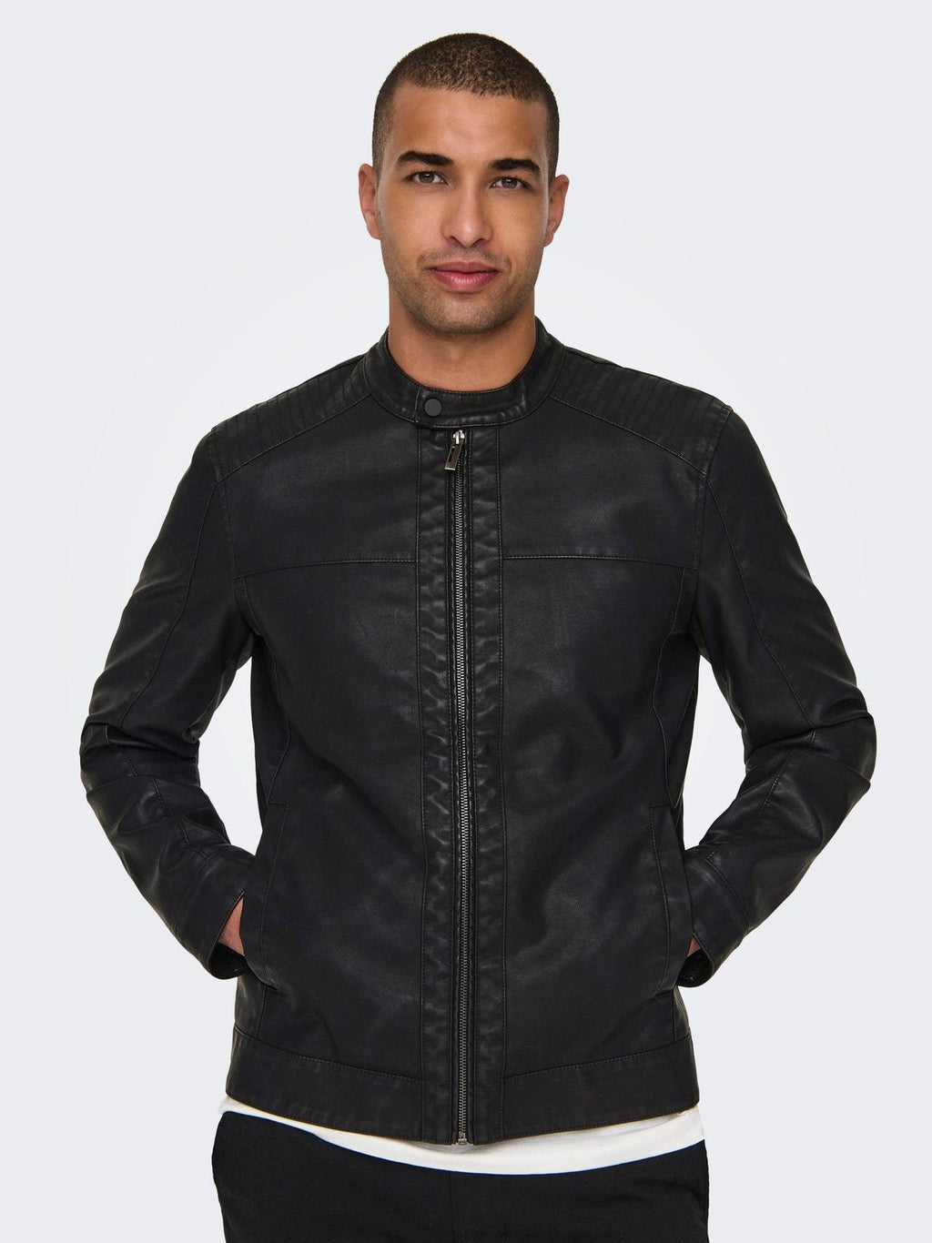 22012339/Black ONLY&SONS