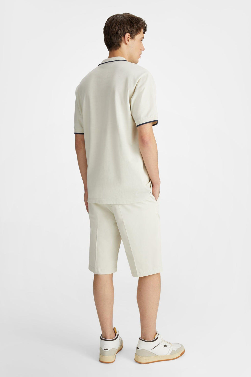 37021171109/3006 GAS