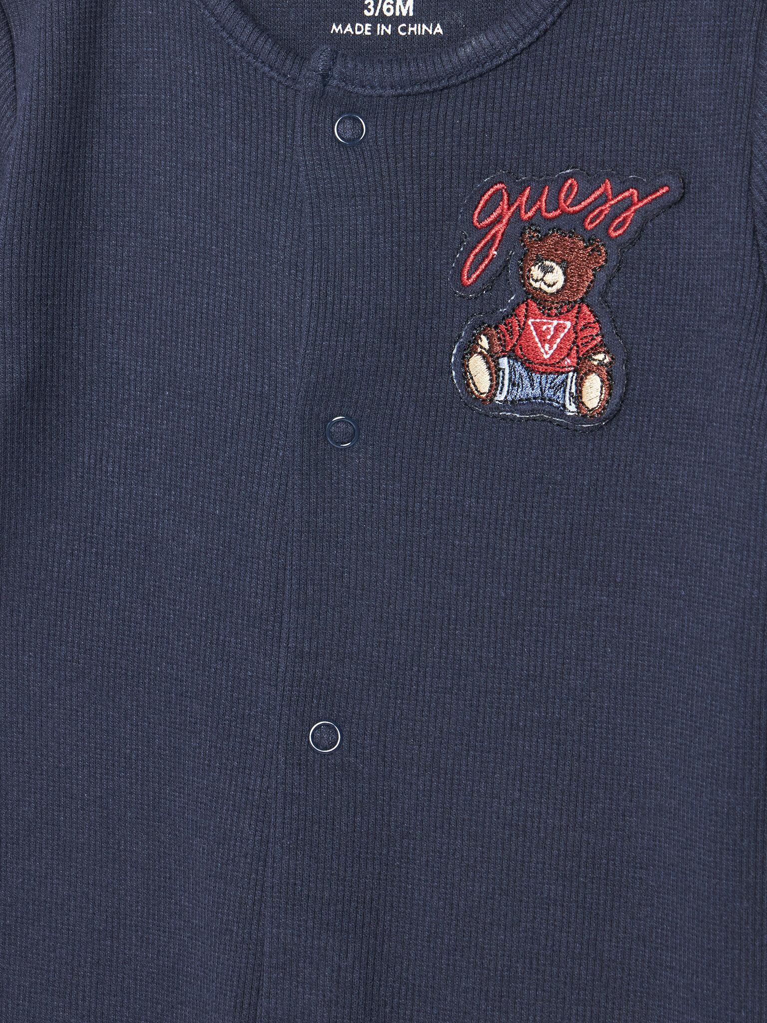 H5YW18KBZP4/G7V2 GUESS