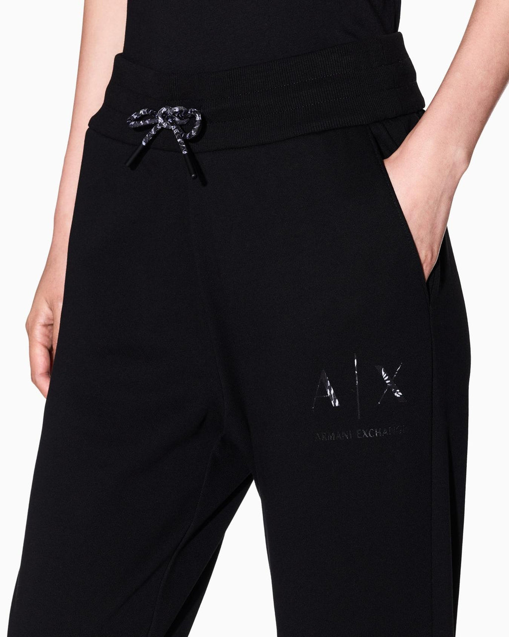XW000986 AF16114/UC001 ARMANI EXCHANGE