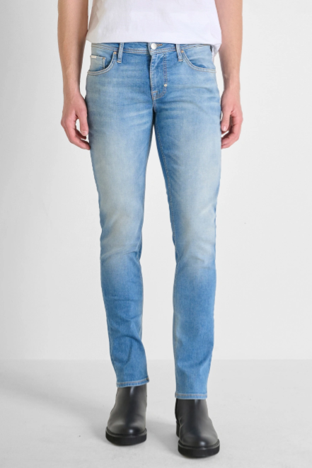 MMDT00241 FA750565 W01978/7010 ANTONY MORATO