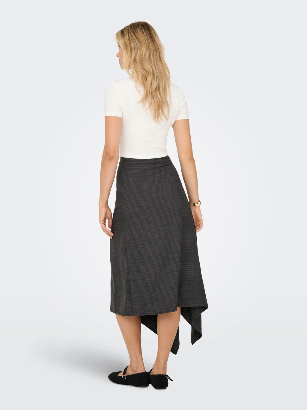 15311891/Cloud Dancer ONLY