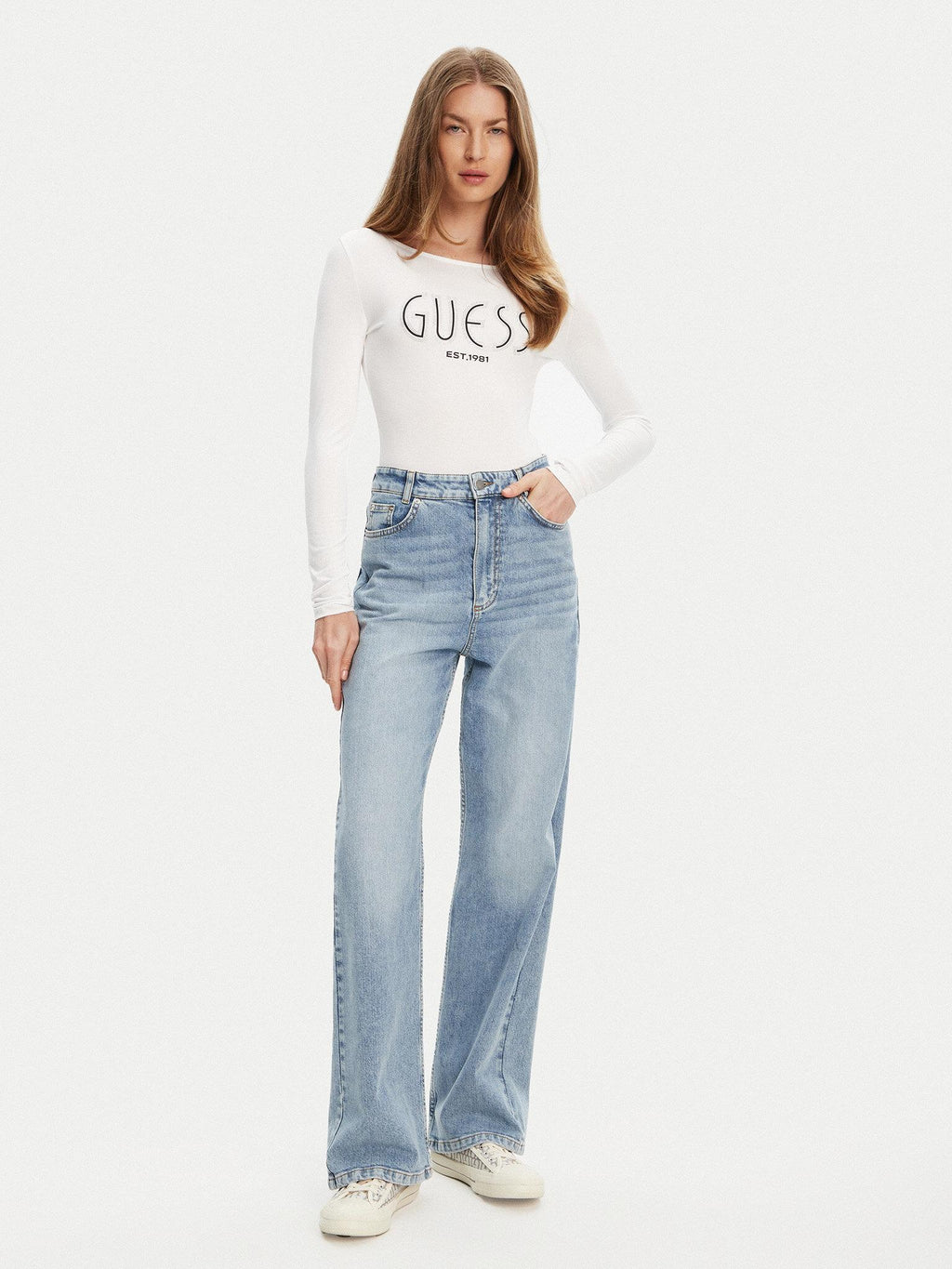 W5YP05K68D2/G011 GUESS