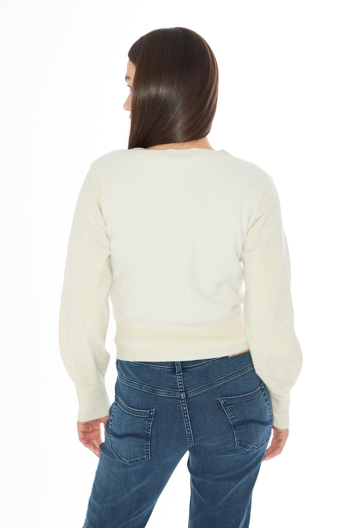 M092 IS00/0157 YES ZEE