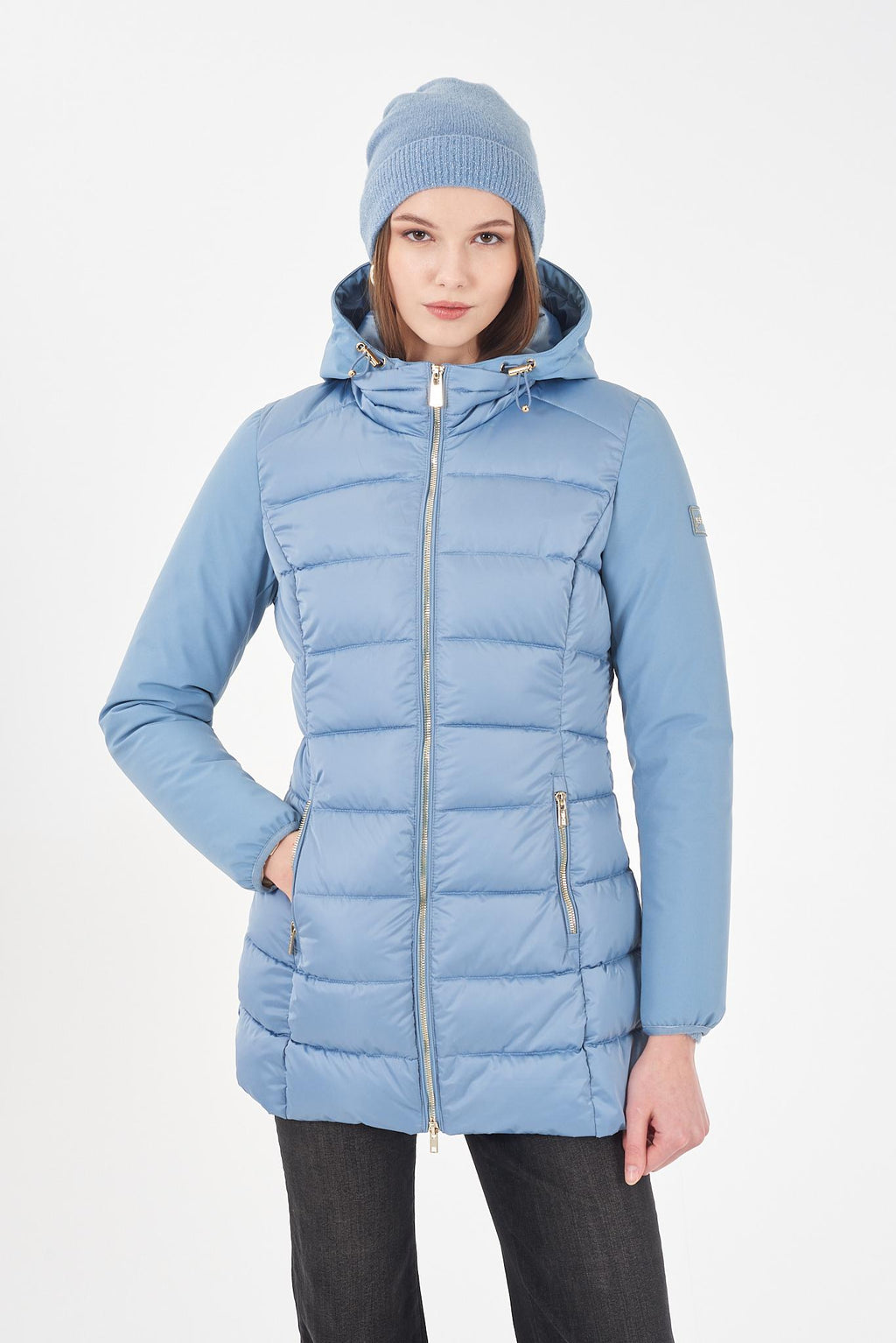 O045 M800/0633 YES ZEE