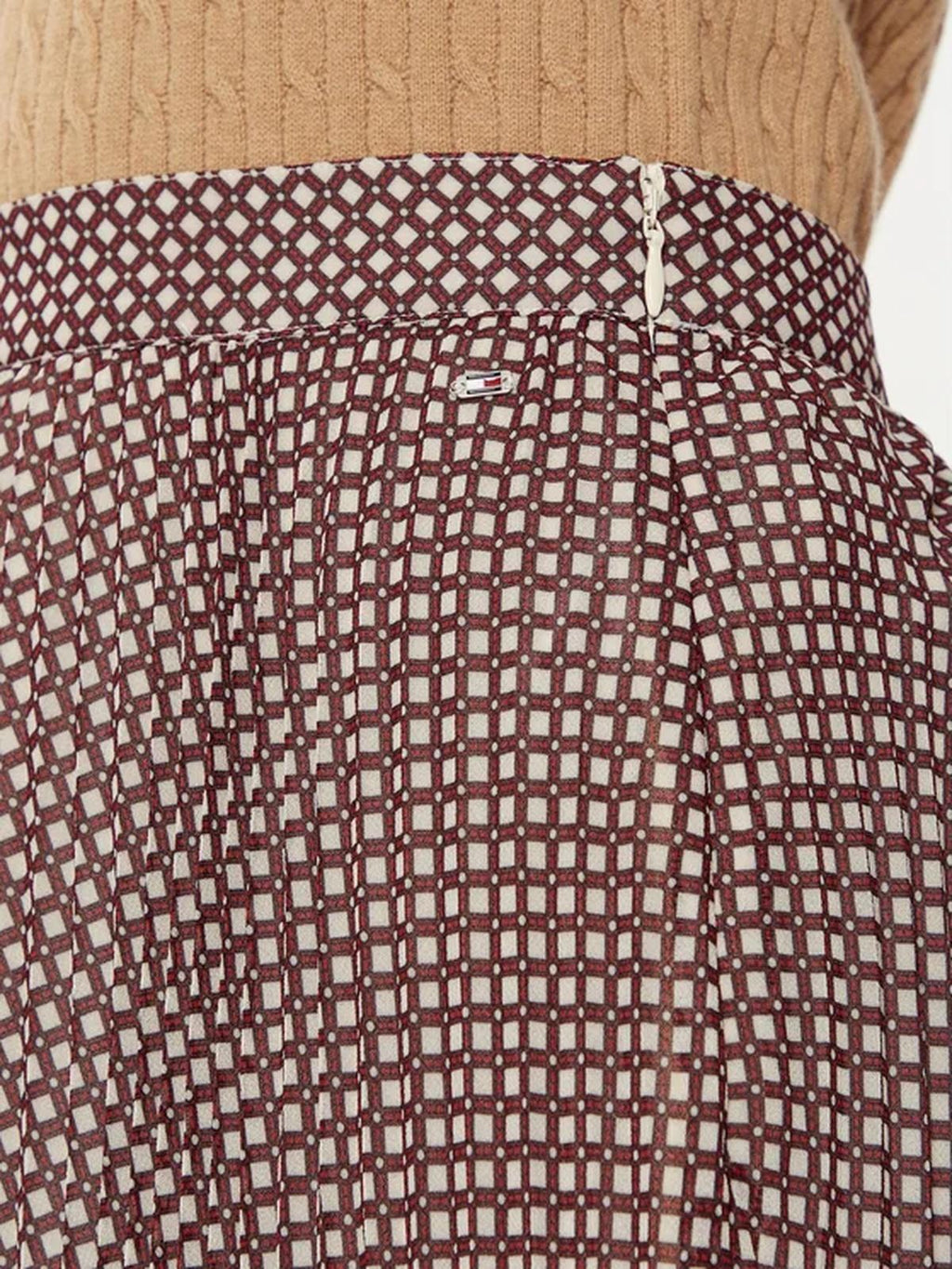 RUFFLE SUNRAY PLEATE 