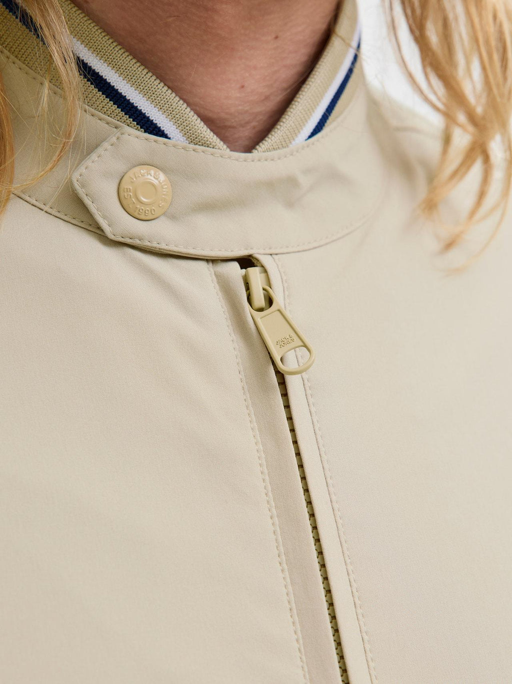 12279257/Fields Of Rye JACK AND JONES