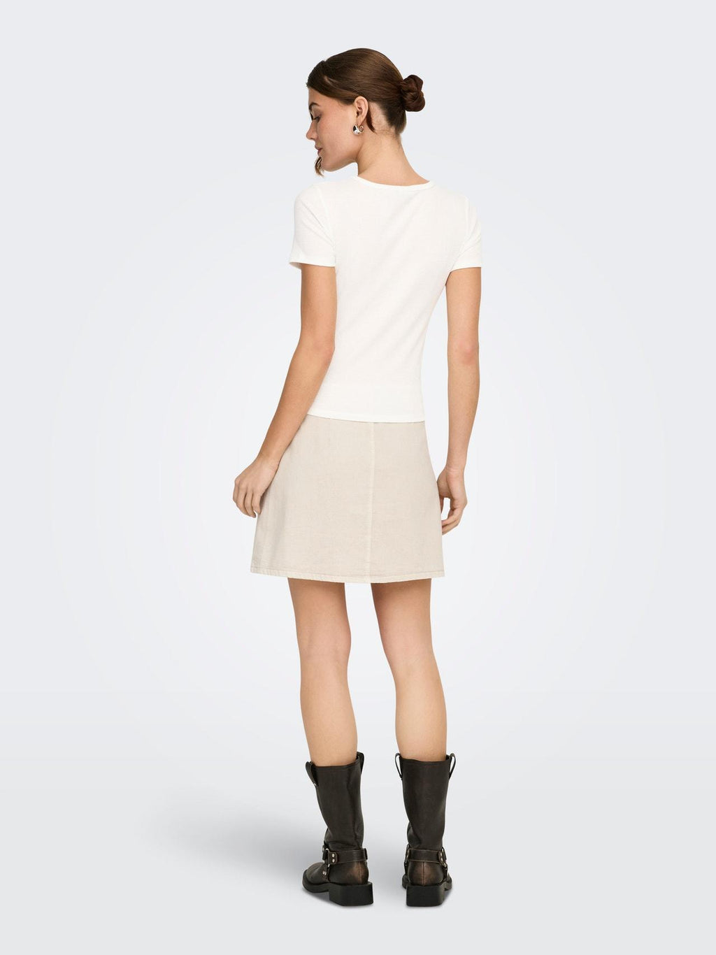 15342939/Cloud Dancer RED HEART ONLY