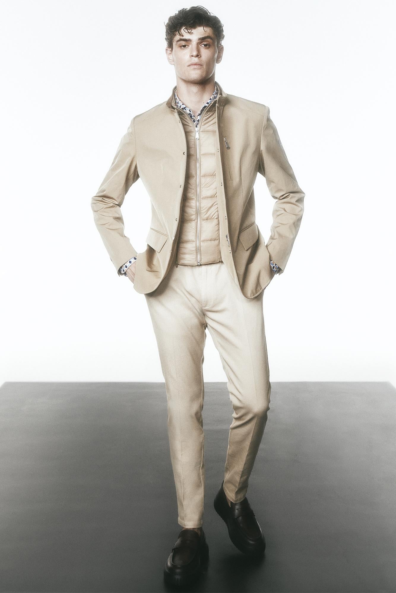 P630 PG00/0222 YES ZEE