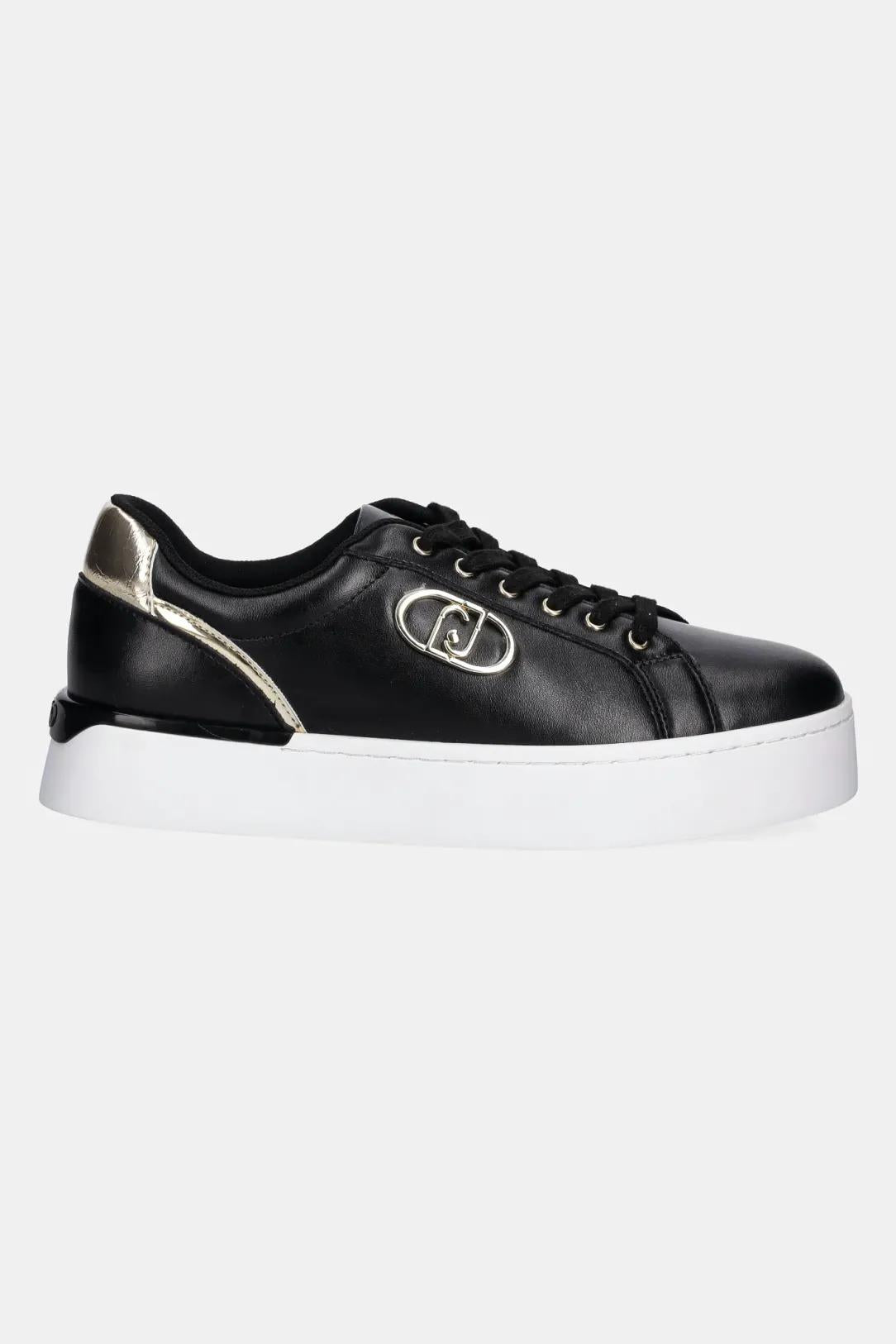 PRETTY 06 - SNEAKER 