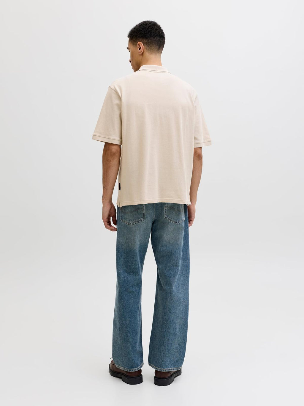 JJEARCHIVE GRAPHIC POLO SS LN 