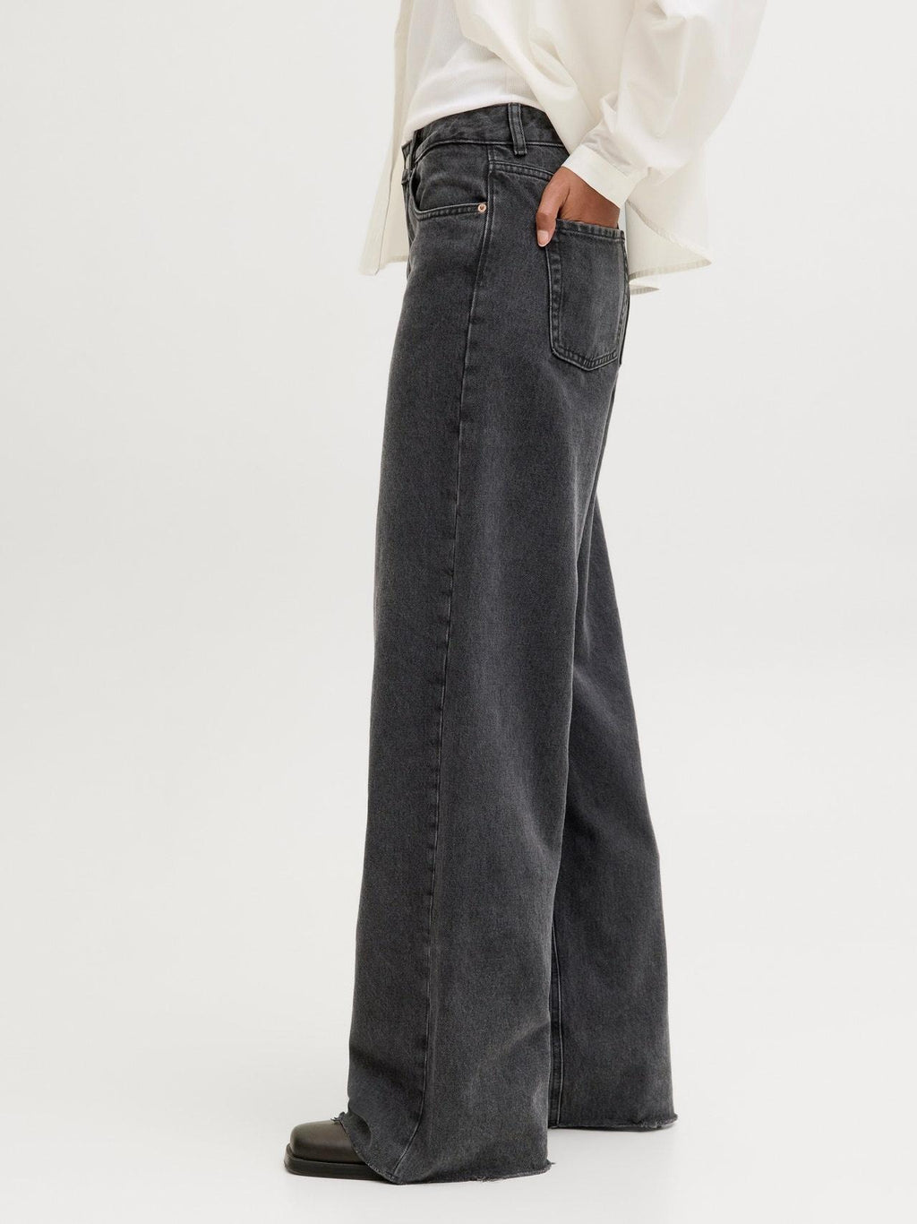 12236442/Black Denim JJXX