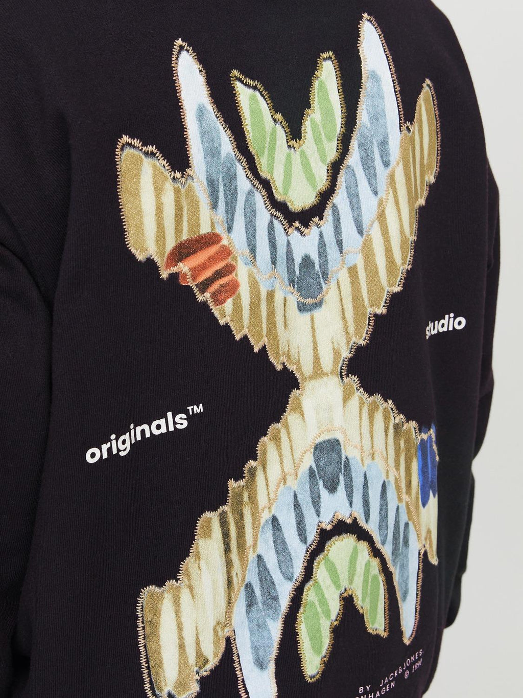 12274518/BLACK JACK AND JONES