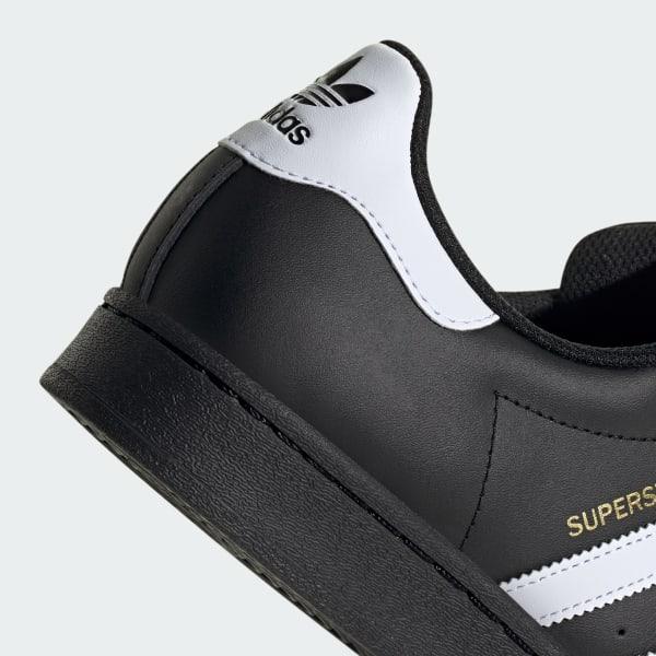SUPERSTAR 