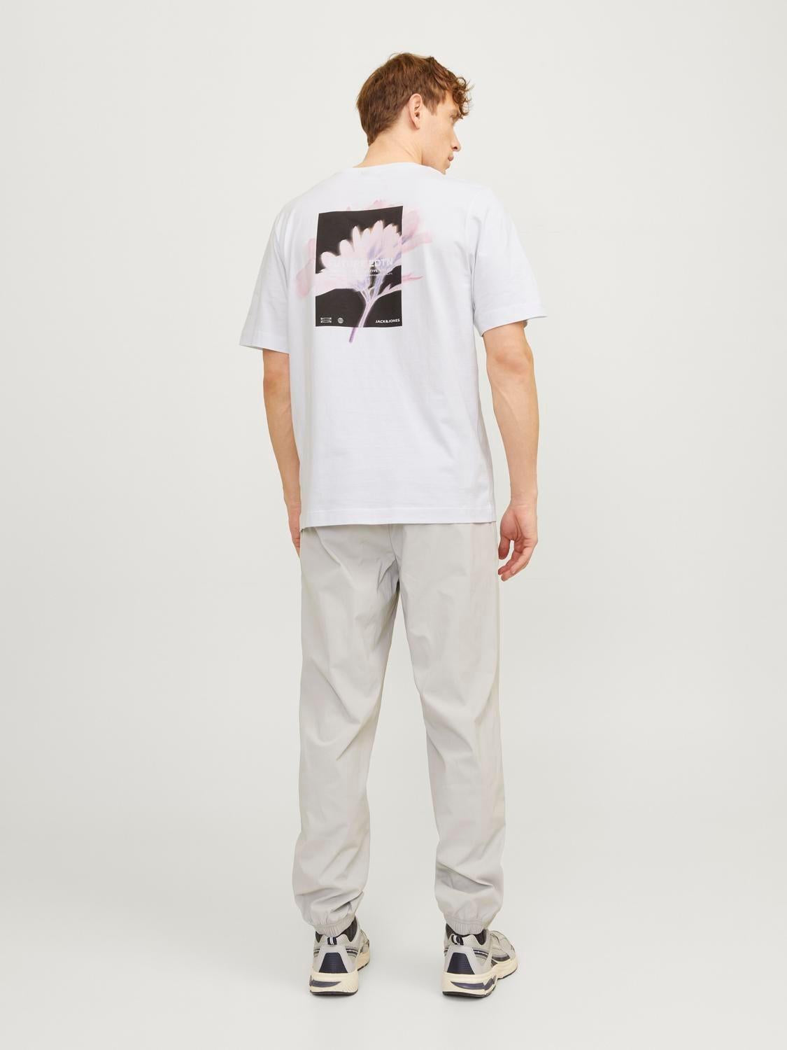 12253378/White JACK AND JONES