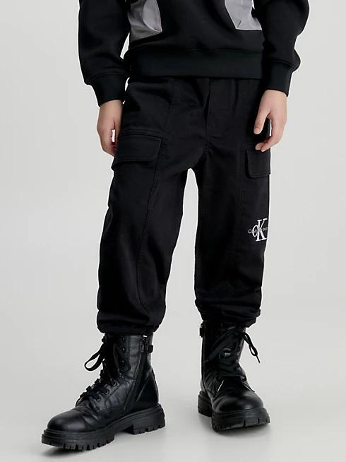 SATEEN CARGO PANTS IB0IB01675T/BEH CALVIN KLEIN JEANS