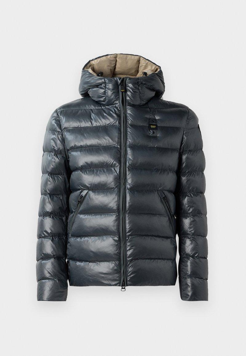 25WBLUC02079 005958/978EI BLAUER