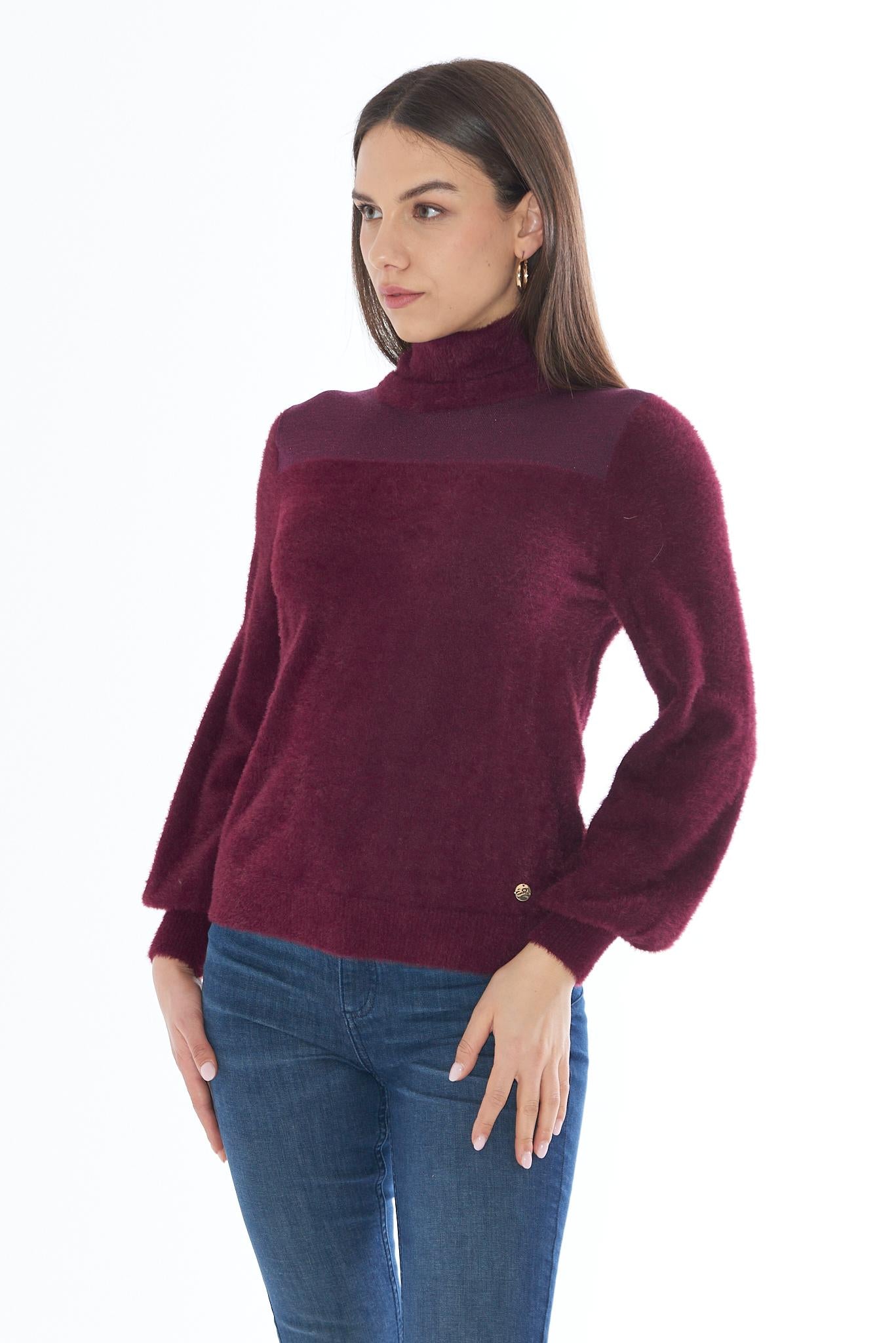 M076 IS00/0522 YES ZEE