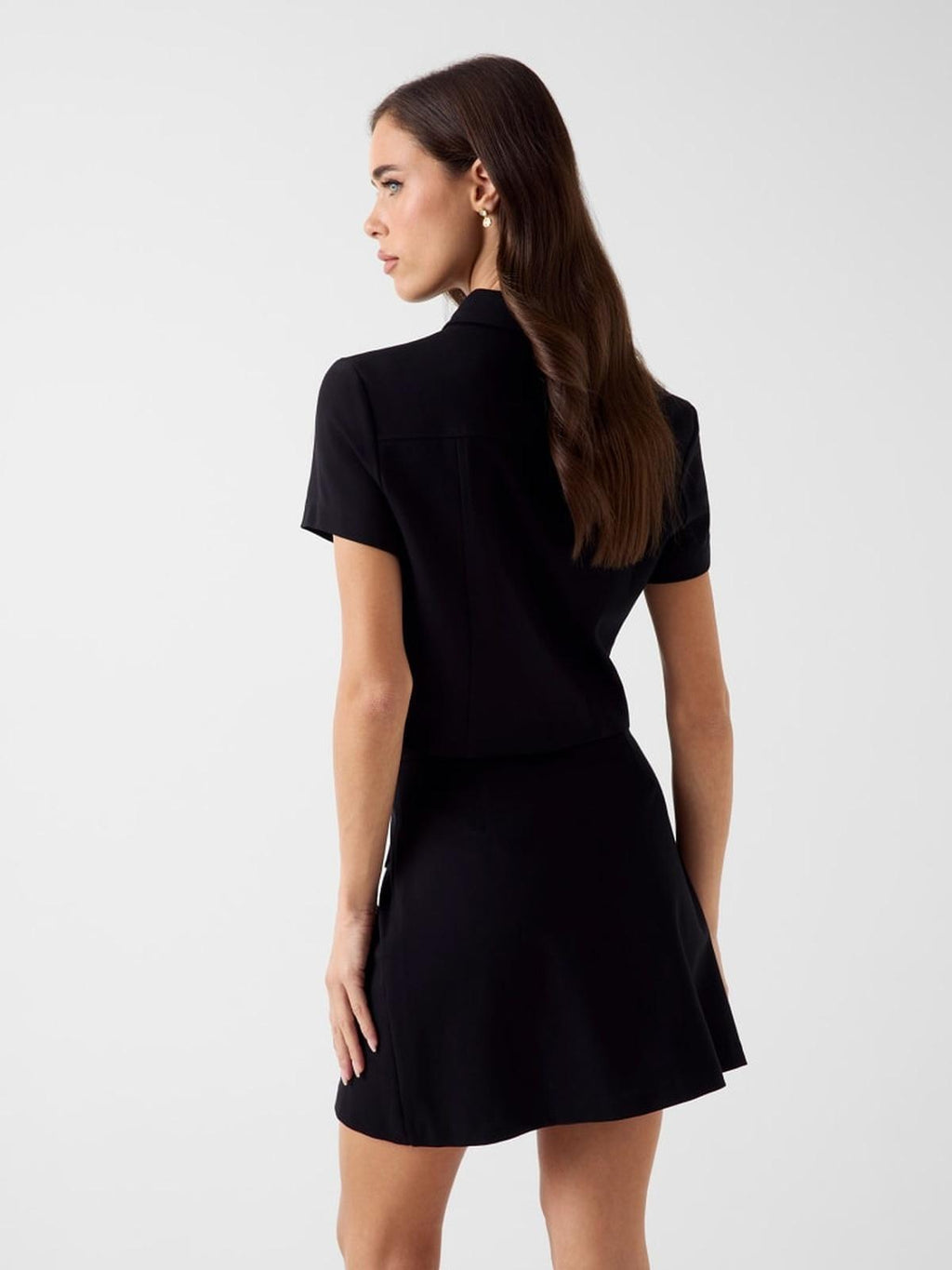 W6RH83KCMU2/JBLK GUESS