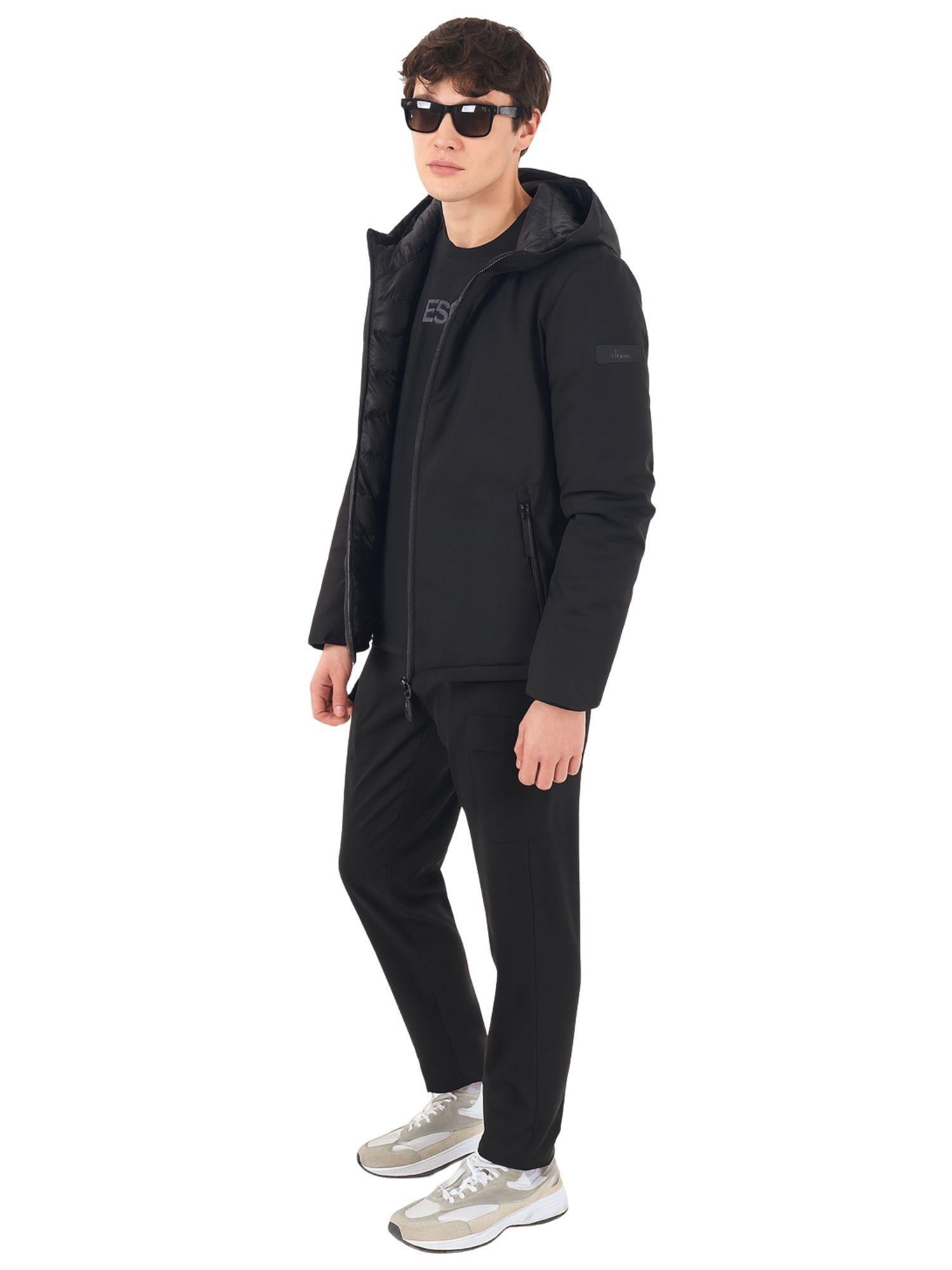 J824 B500/0801 YES ZEE