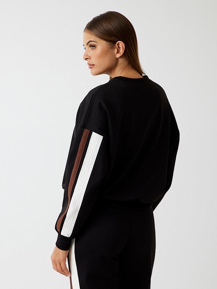 V5BQ03KCX22/JBLK GUESS