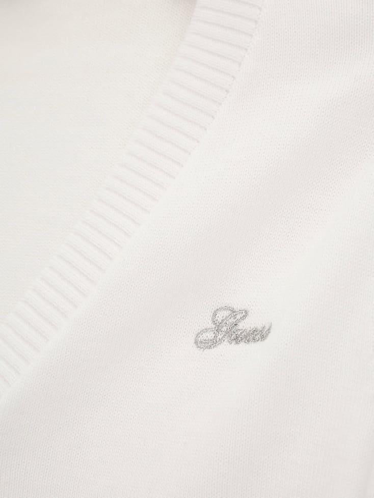 J4RR09Z3CJ0/G011 GUESS