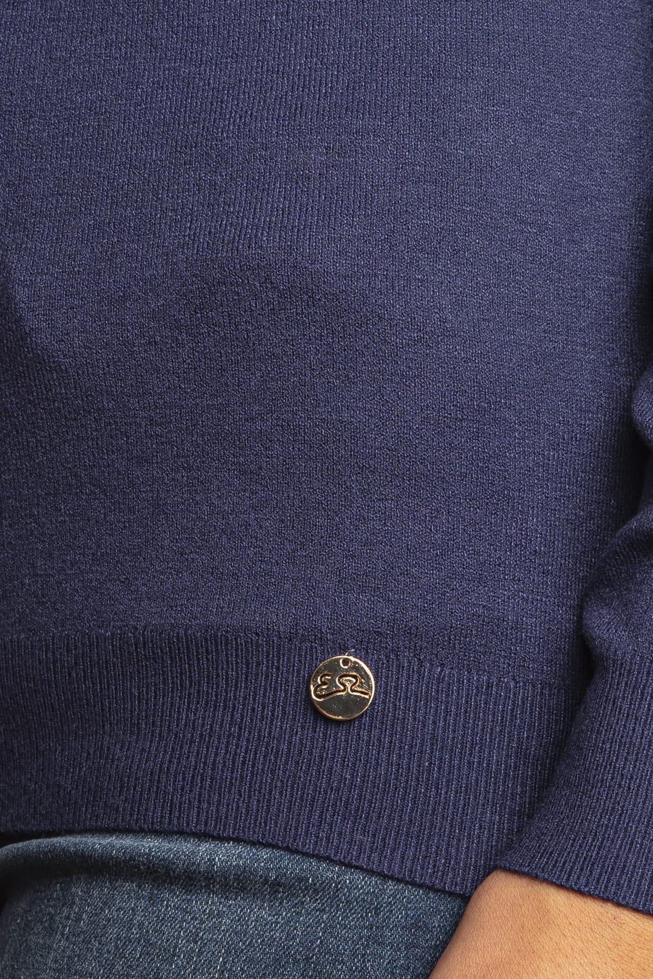 M053 RU00/0710 YES ZEE