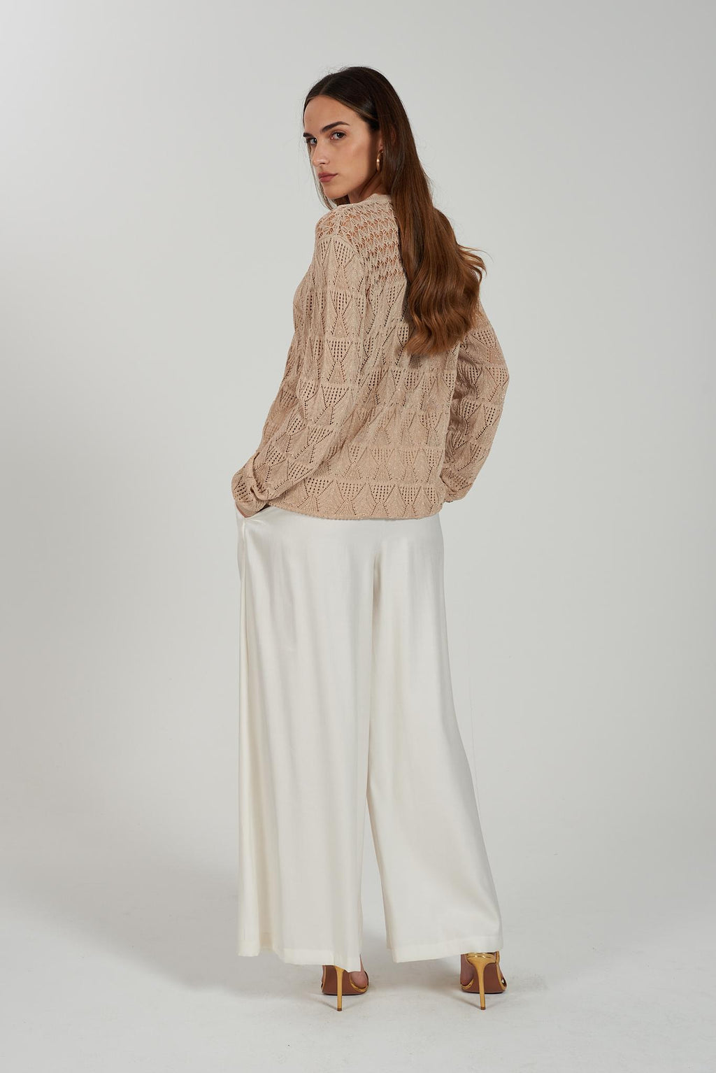 P322 C700/0157 YES ZEE