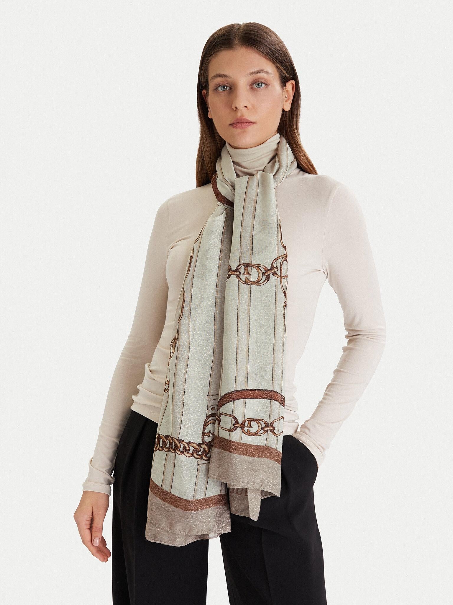 AW5351VIS03/SHE GUESS