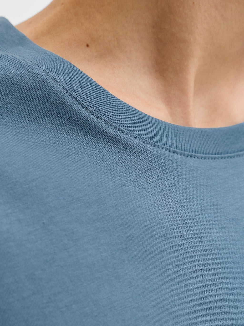 12156101/Blue Mirage JACK AND JONES