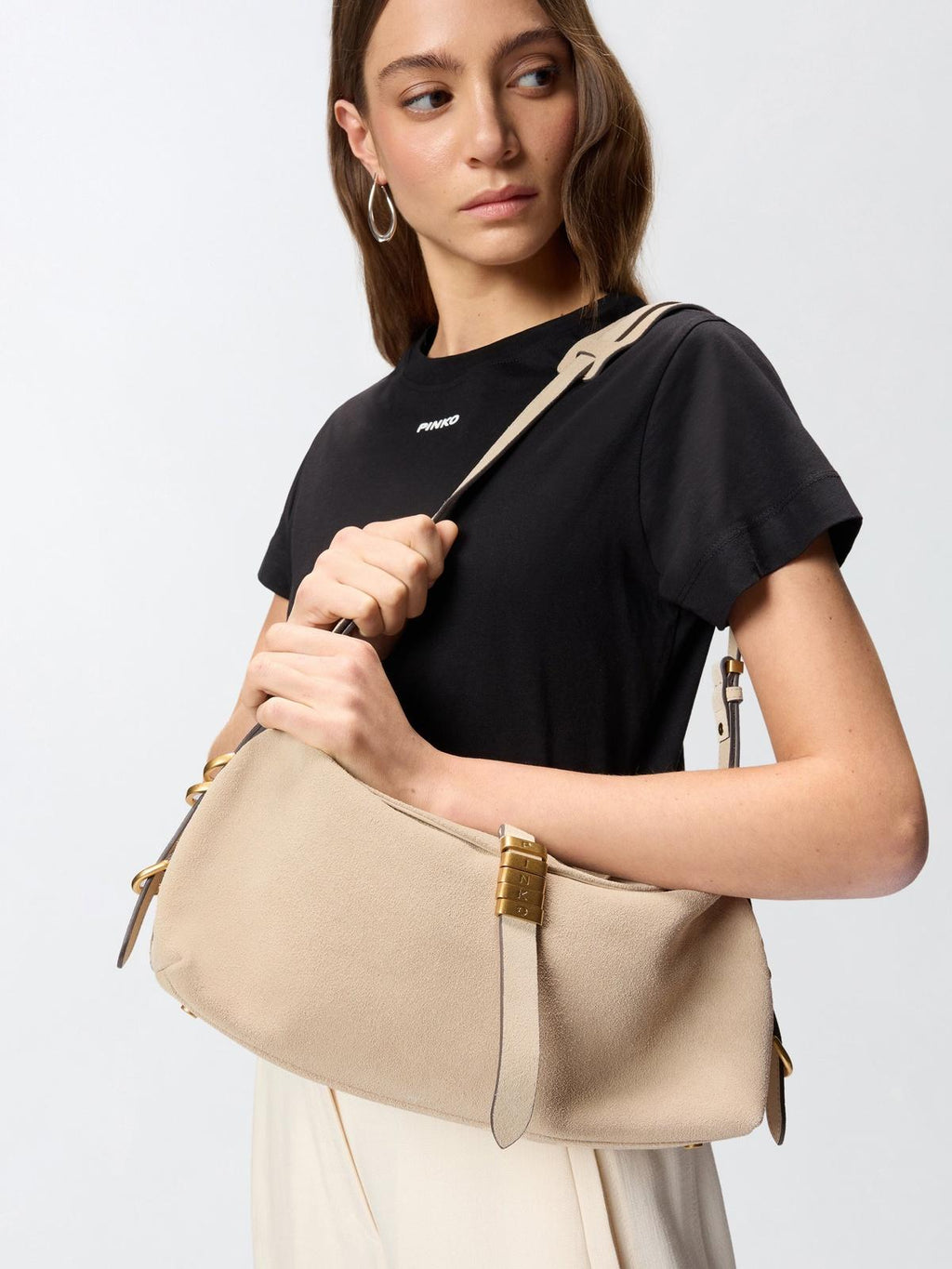 105049 A0F6/C50Q PINKO