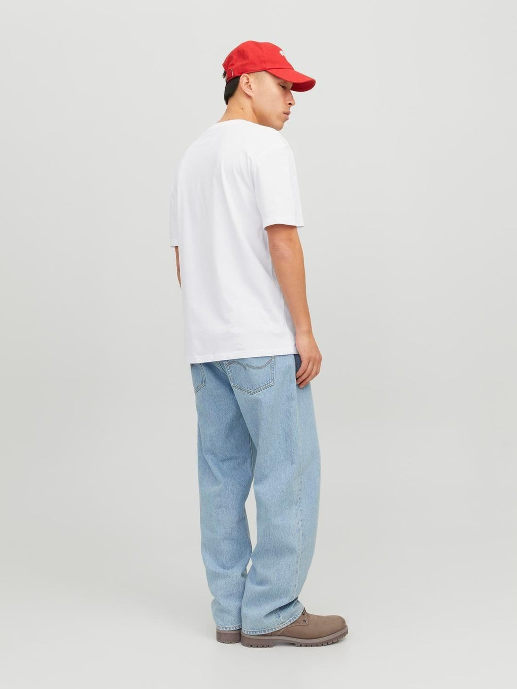 12234746/White JACK AND JONES